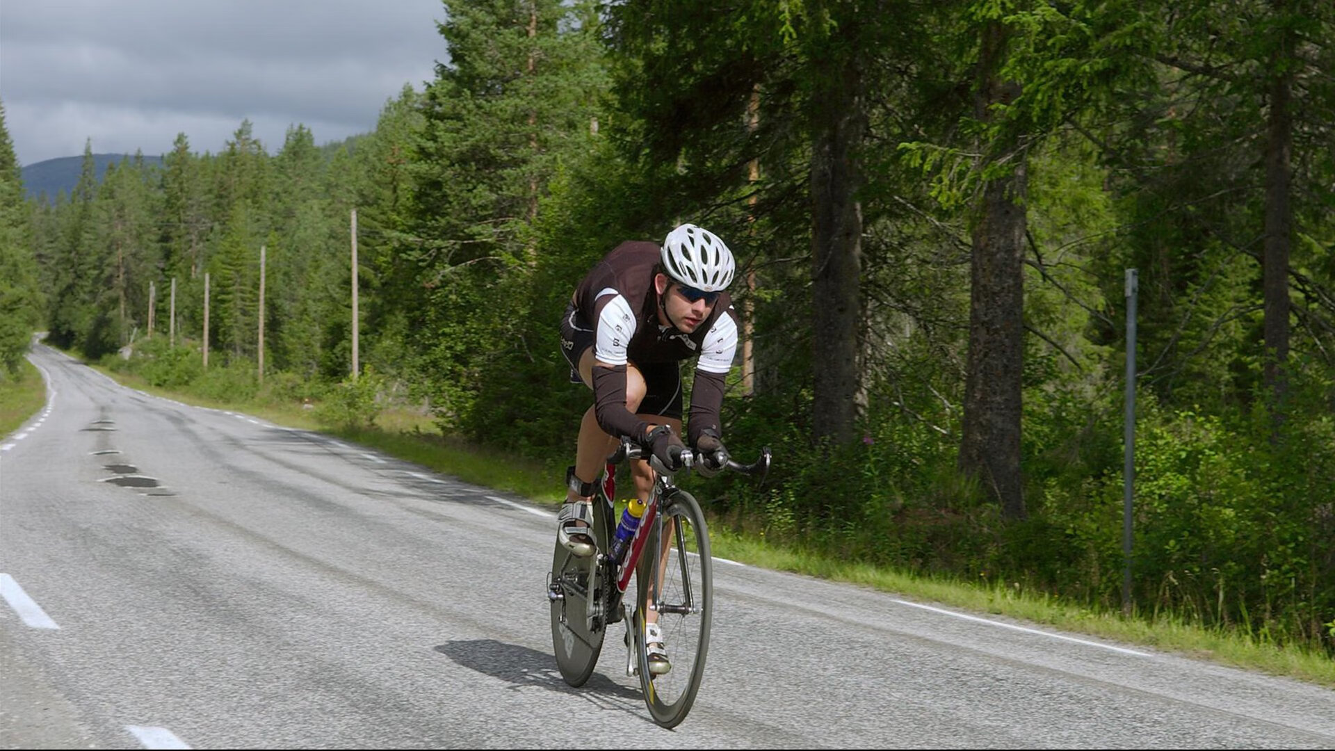 “南非羚羊队新生力量:萨尔·巴赫的突破性表现”
