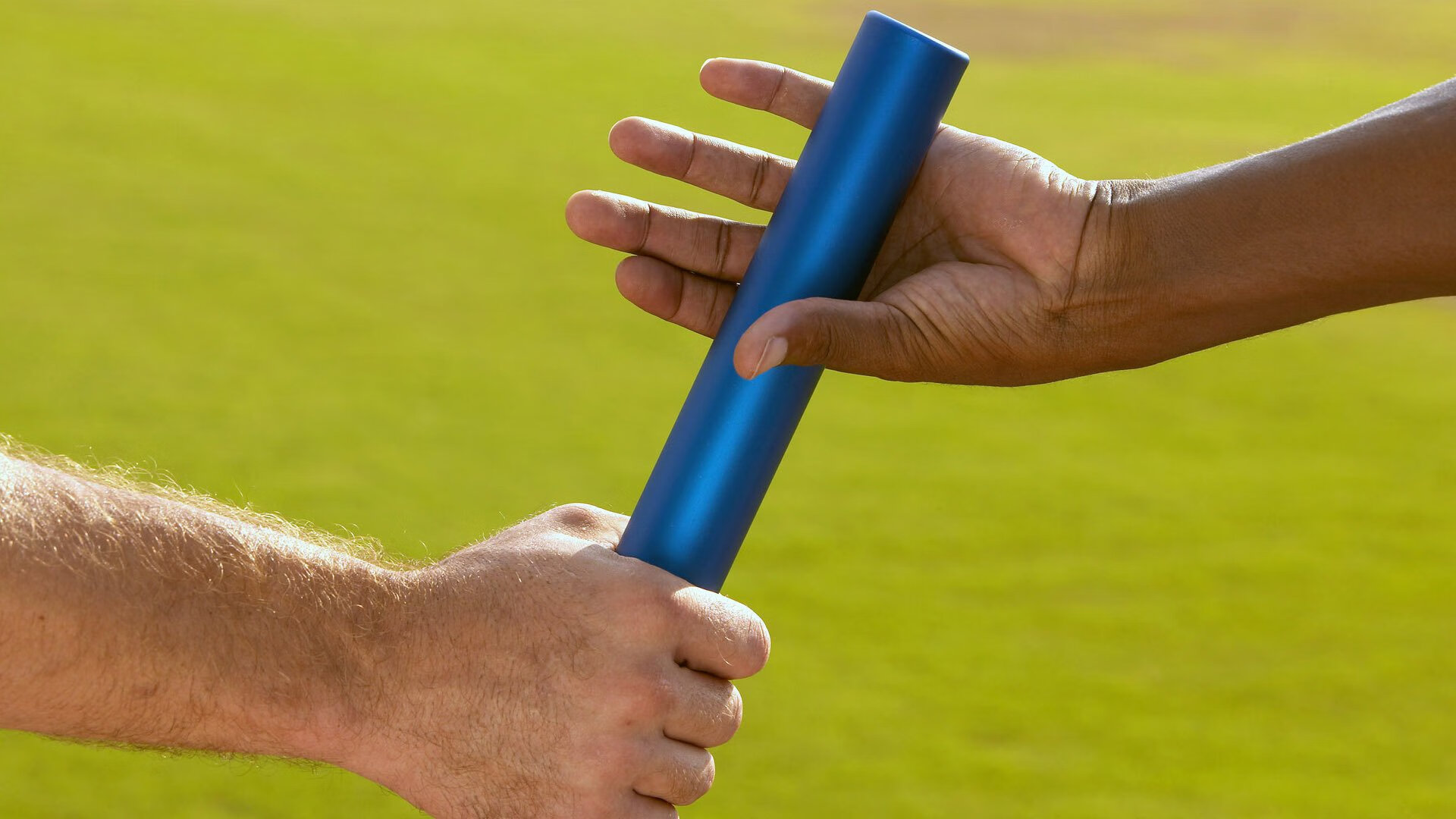 全黑队的球员展现出的强大凝聚力,成就了团队的卓越表现,黑球球员