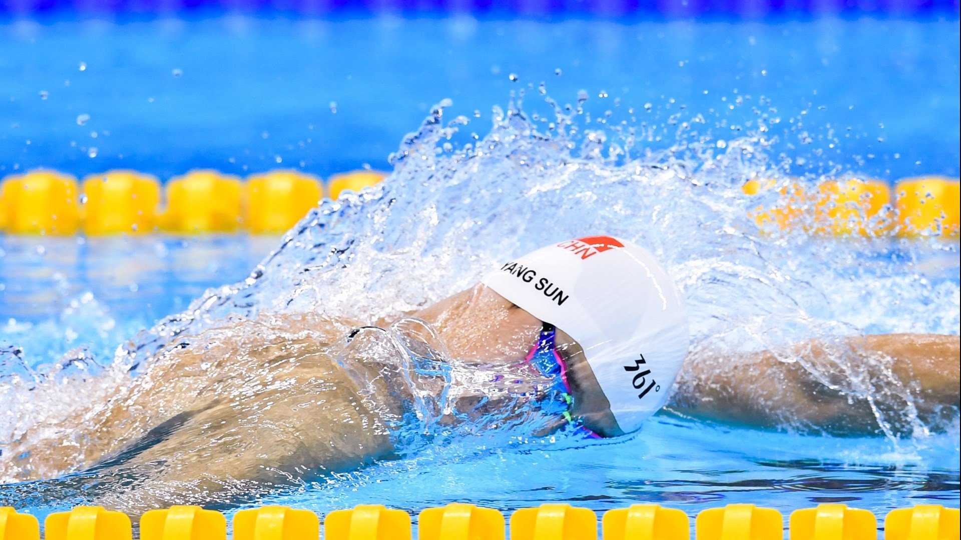 李恩：全黑队的“中场能量”，突破速度与传球技巧相得益彰